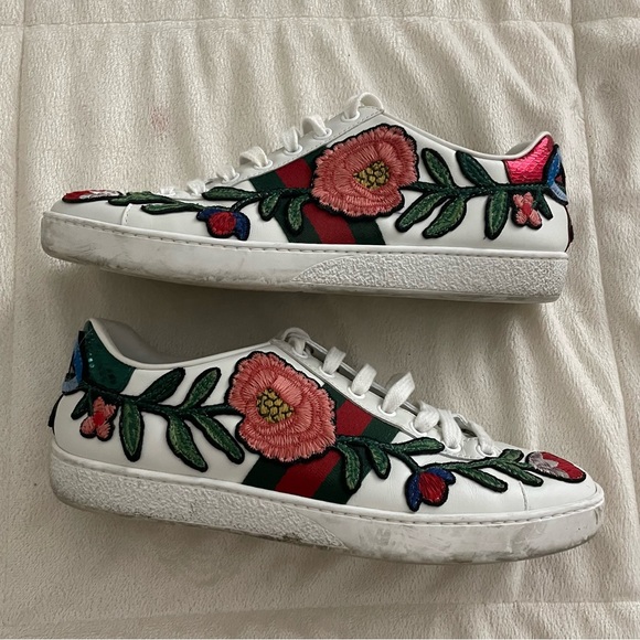 Gucci Shoes - Gucci Flower Sneakers